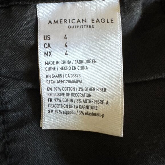 American Eagle Black High-Waisted Belted Denim Shorts – Size 4 - Picture 3 of 5